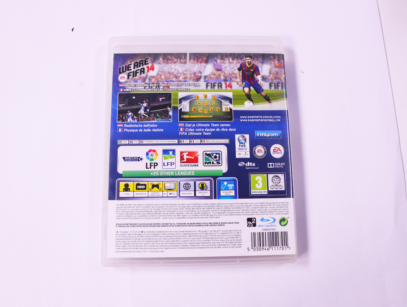 Playstation 3 - FIFA 14 - productfoto 2