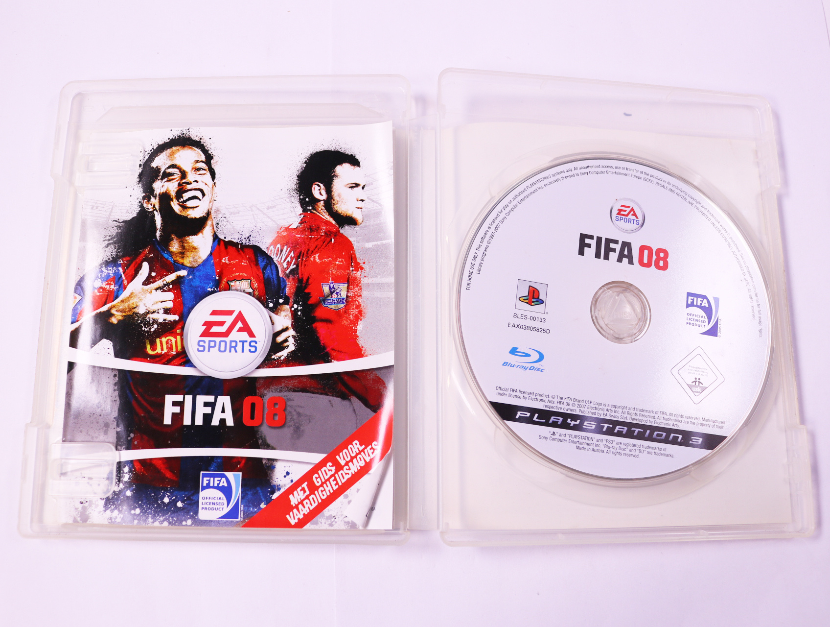 Playstation 3 - FIFA 08 - productfoto 3