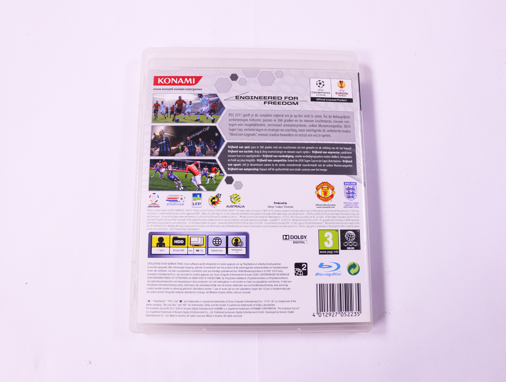Playstation 3 - Pro Evolution Soccer 2011 - productfoto 2