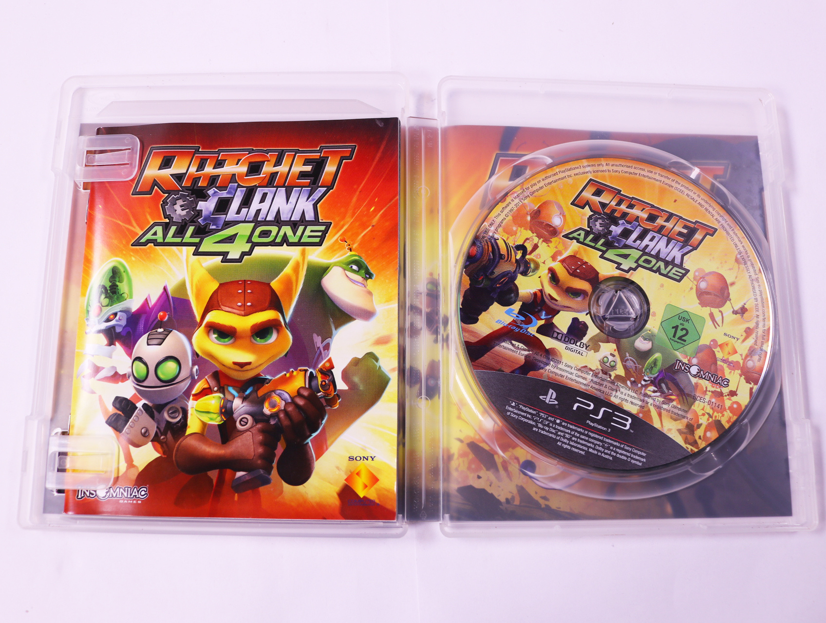 Playstation 3 - Ratchet & Clank: All 4 One - productfoto 3