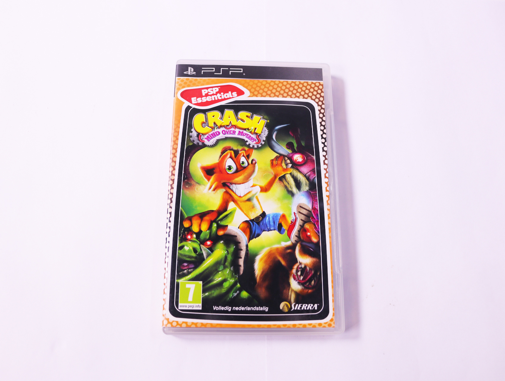 PSP - Crash Mind over Mutant [Essentials]