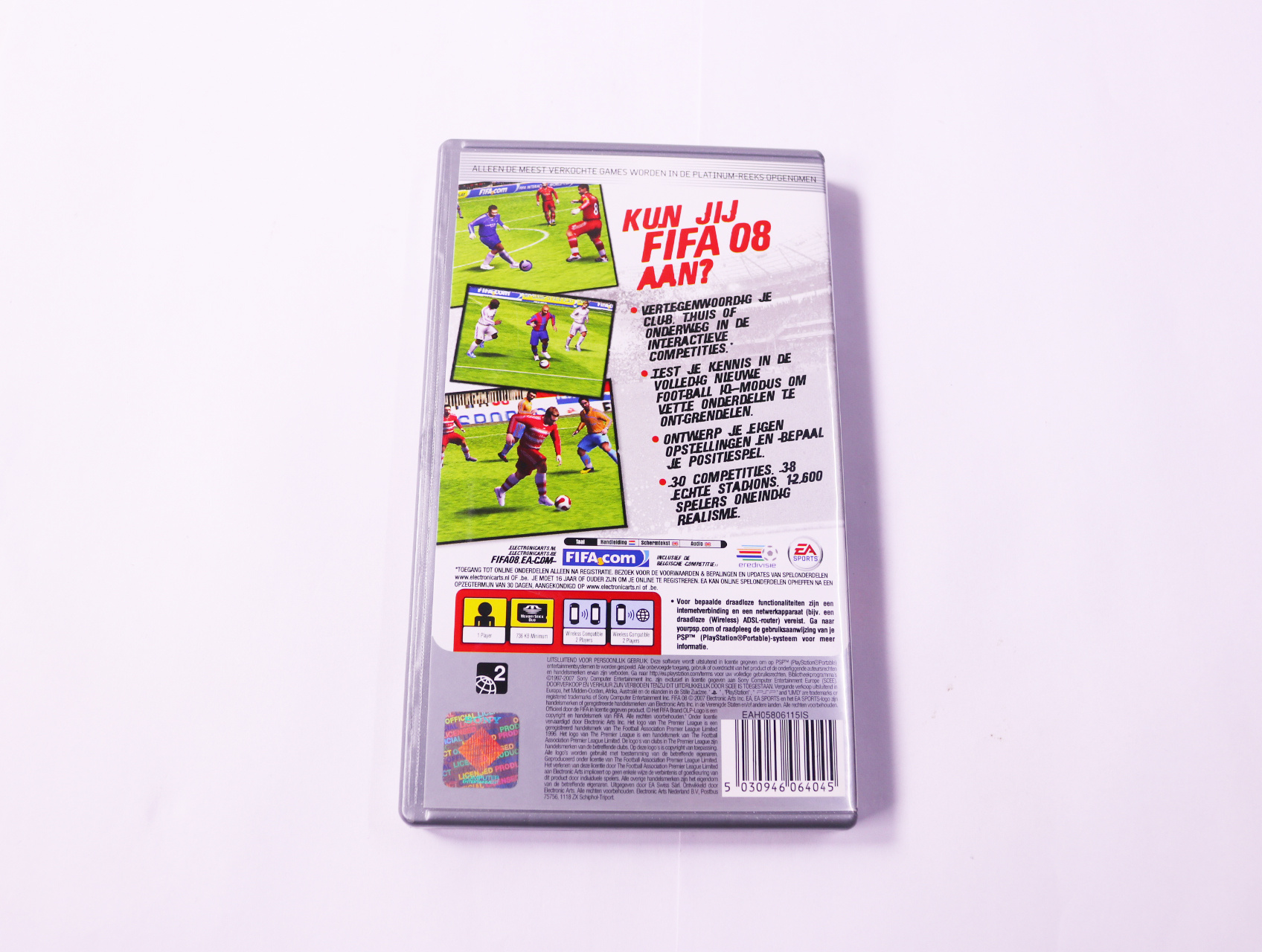 PSP - FIFA 08 [Platinum] - productfoto 3