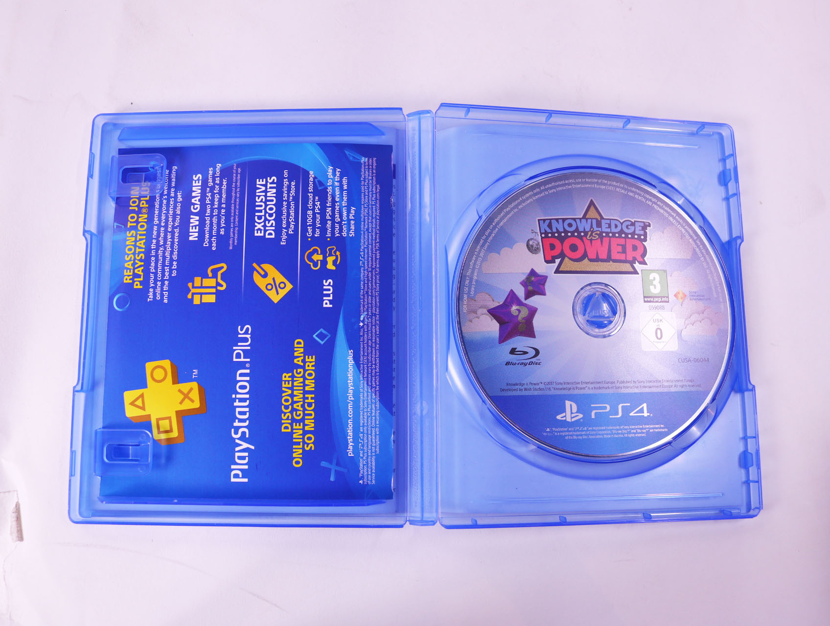Playstation 4 - Knowledge is Power [Gebruikt] - Gebruikt - productfoto 3