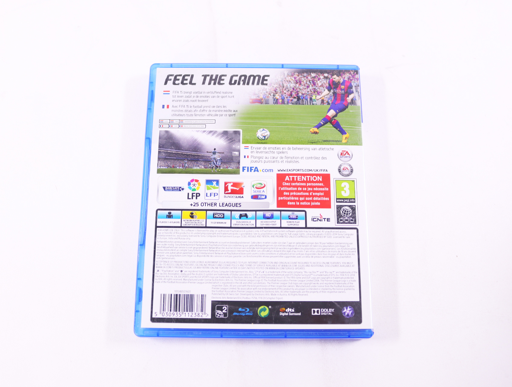 Playstation 4 - FIFA 15 - productfoto 2