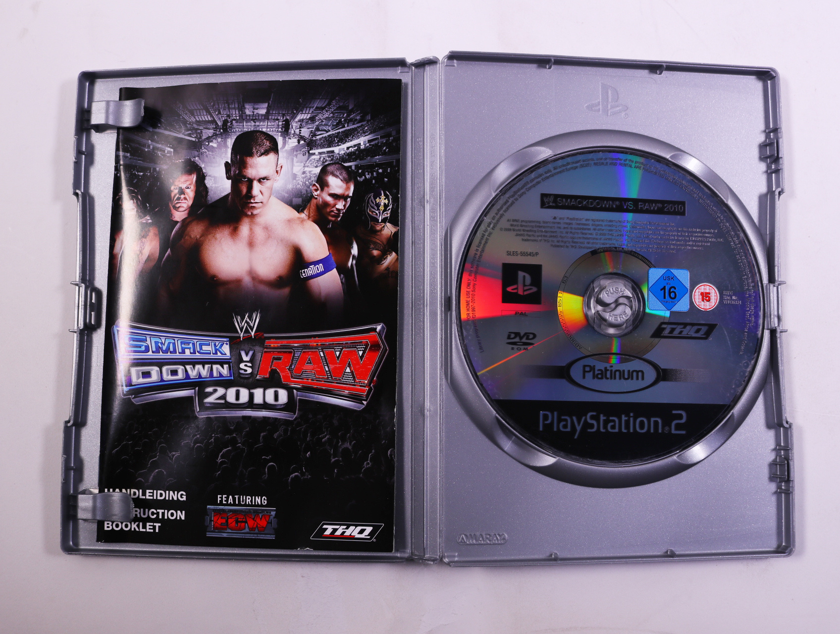 PlayStation 2 - WWE SmackDown vs. Raw 2010 [Platinum] - productfoto 3