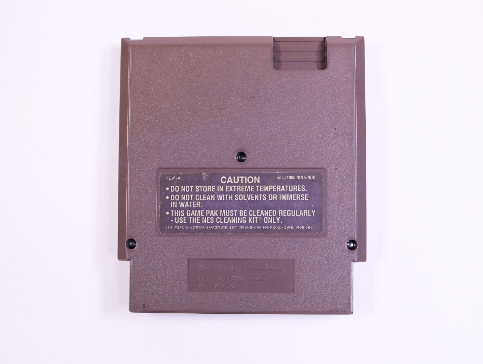 NES - The Simpsons: Bart vs. the World [USA] - productfoto 2