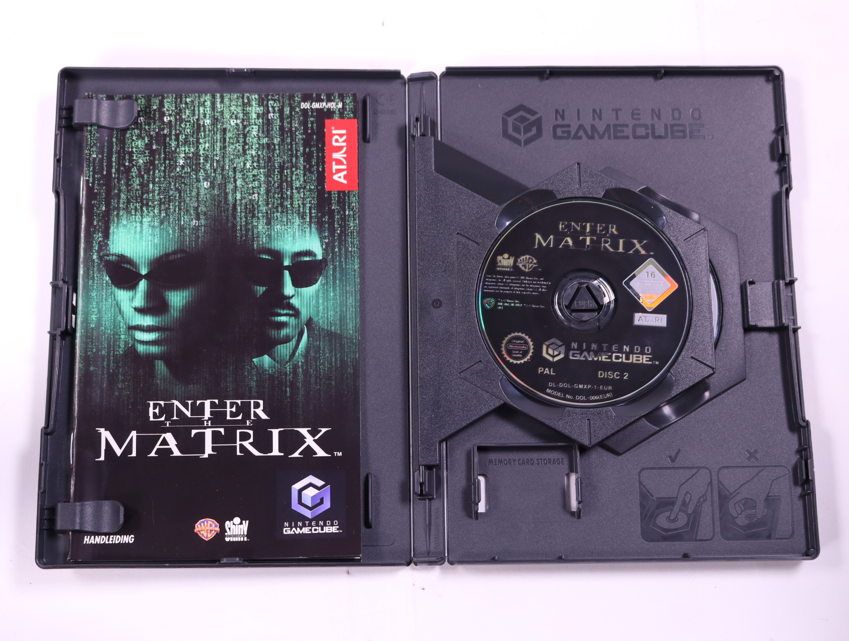 GameCube - Enter the Matrix - productfoto 3
