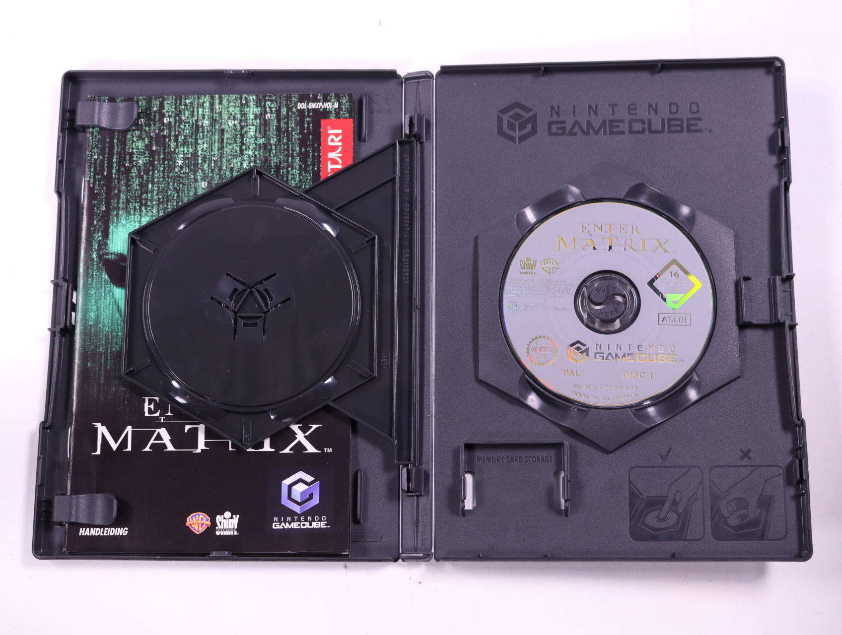 GameCube - Enter the Matrix - productfoto 4