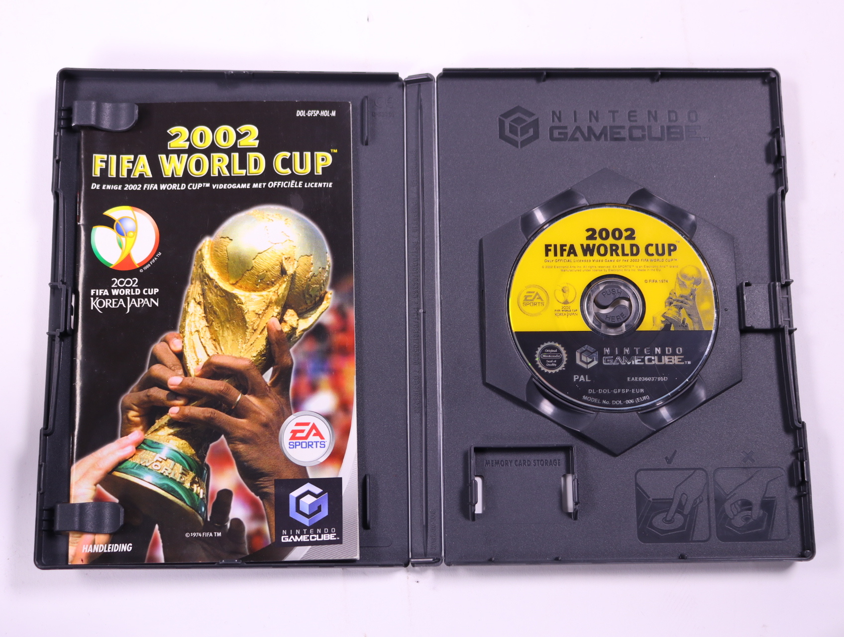GameCube - FIFA World Cup 2002 - productfoto 3