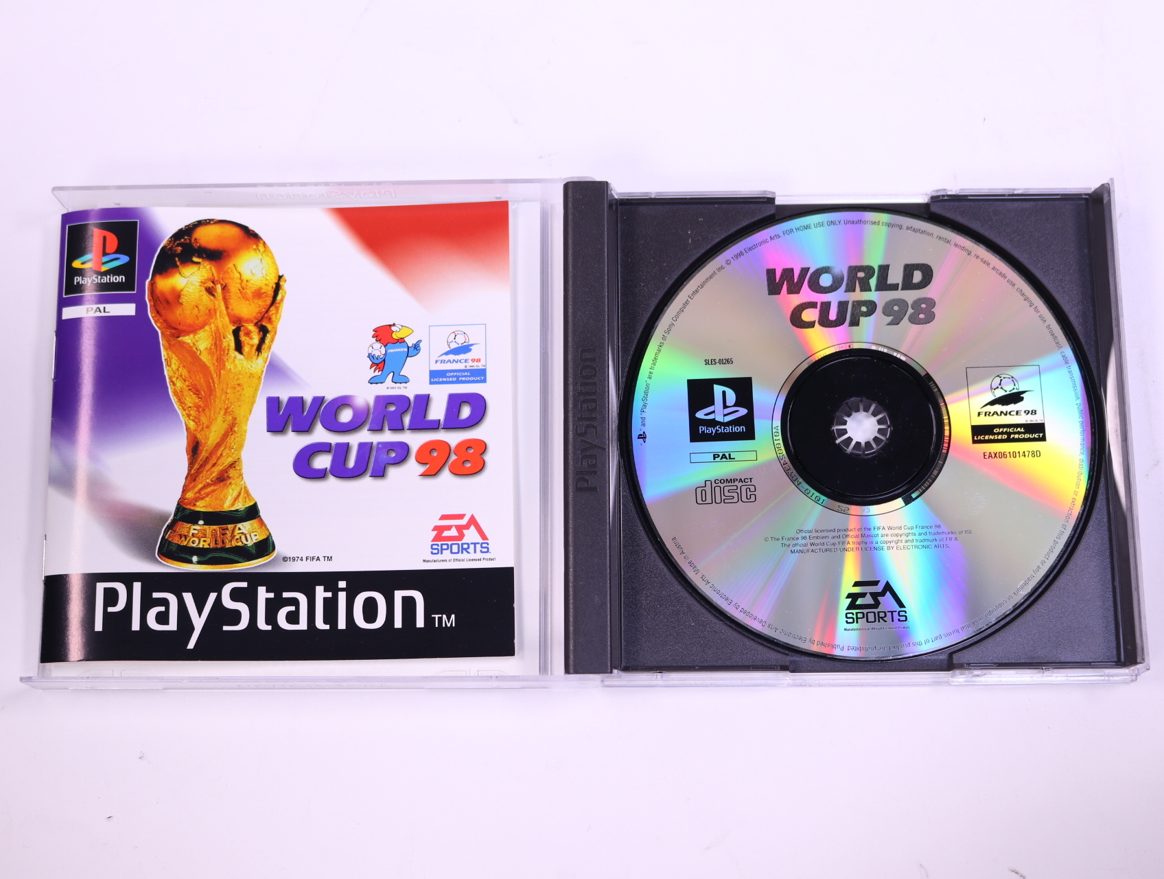 PlayStation 1 - World Cup 98 - productfoto 3