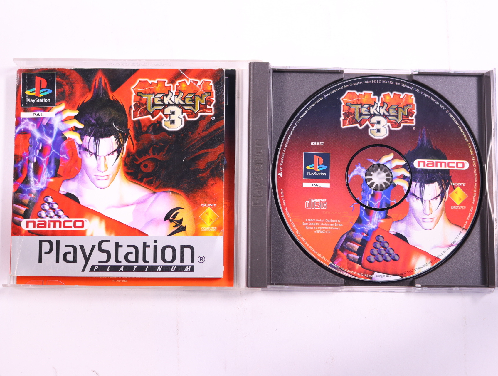 PlayStation 1 - Tekken 3 - productfoto 2