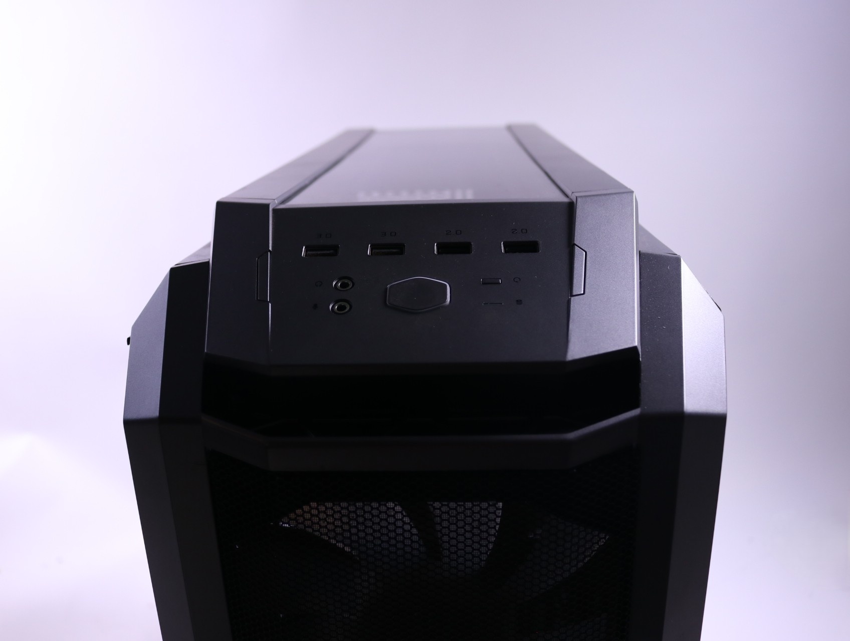 Master Case H500P Mesh ARGB [Tweedekansje] - productfoto 4