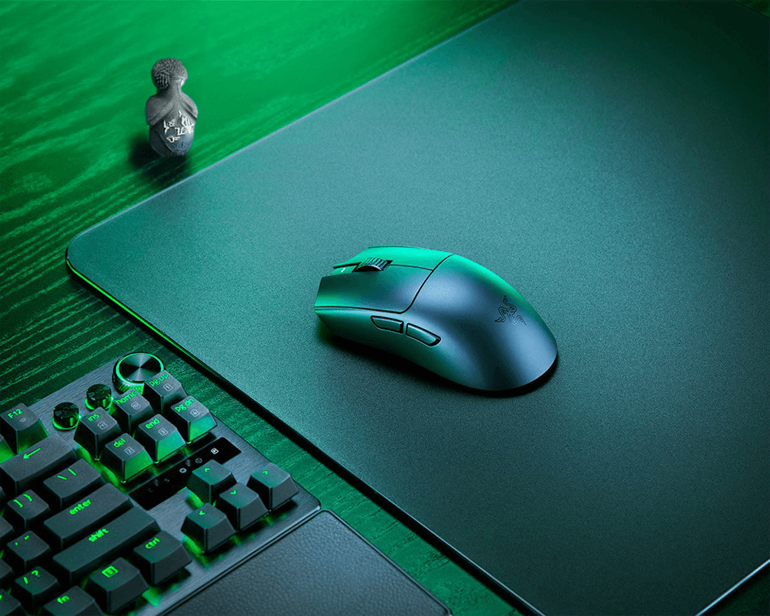 Viper V3 Hyperspeed Draadloze Gaming Muis - productfoto 3