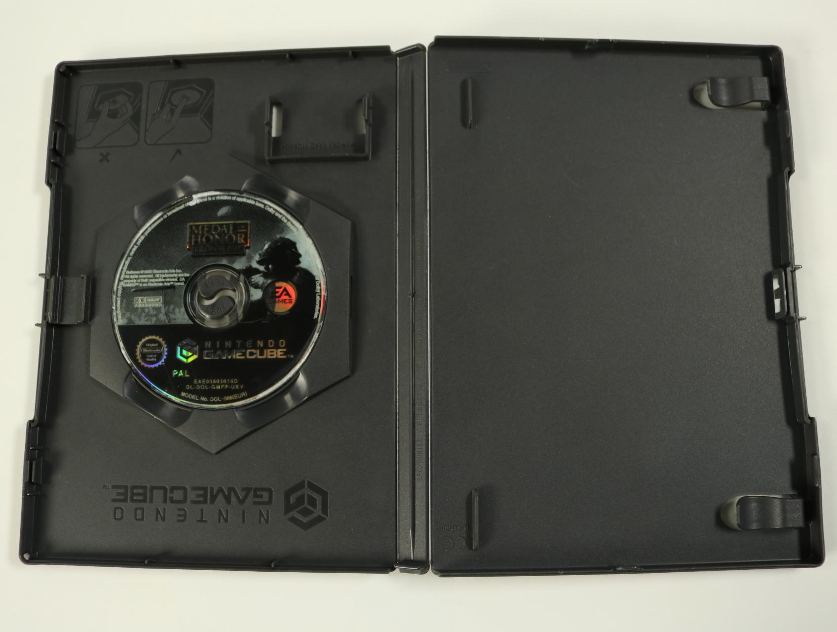 GameCube - Medal of Honor: Frontline [No Manual] - productfoto 2