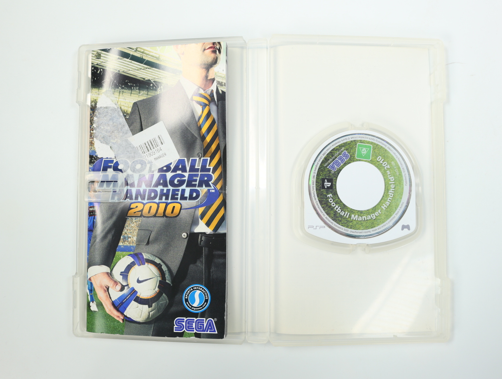 PSP - Football Manager Handheld 2010 - productfoto 3