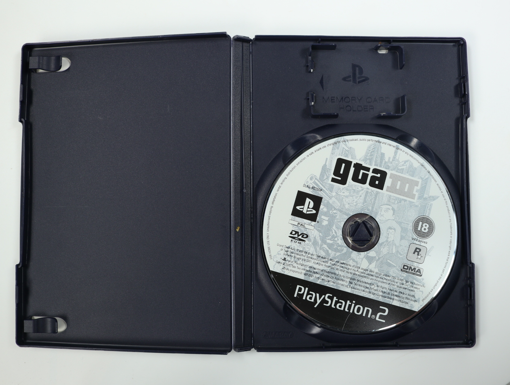 PlayStation 2 - Grand Theft Auto III - productfoto 3