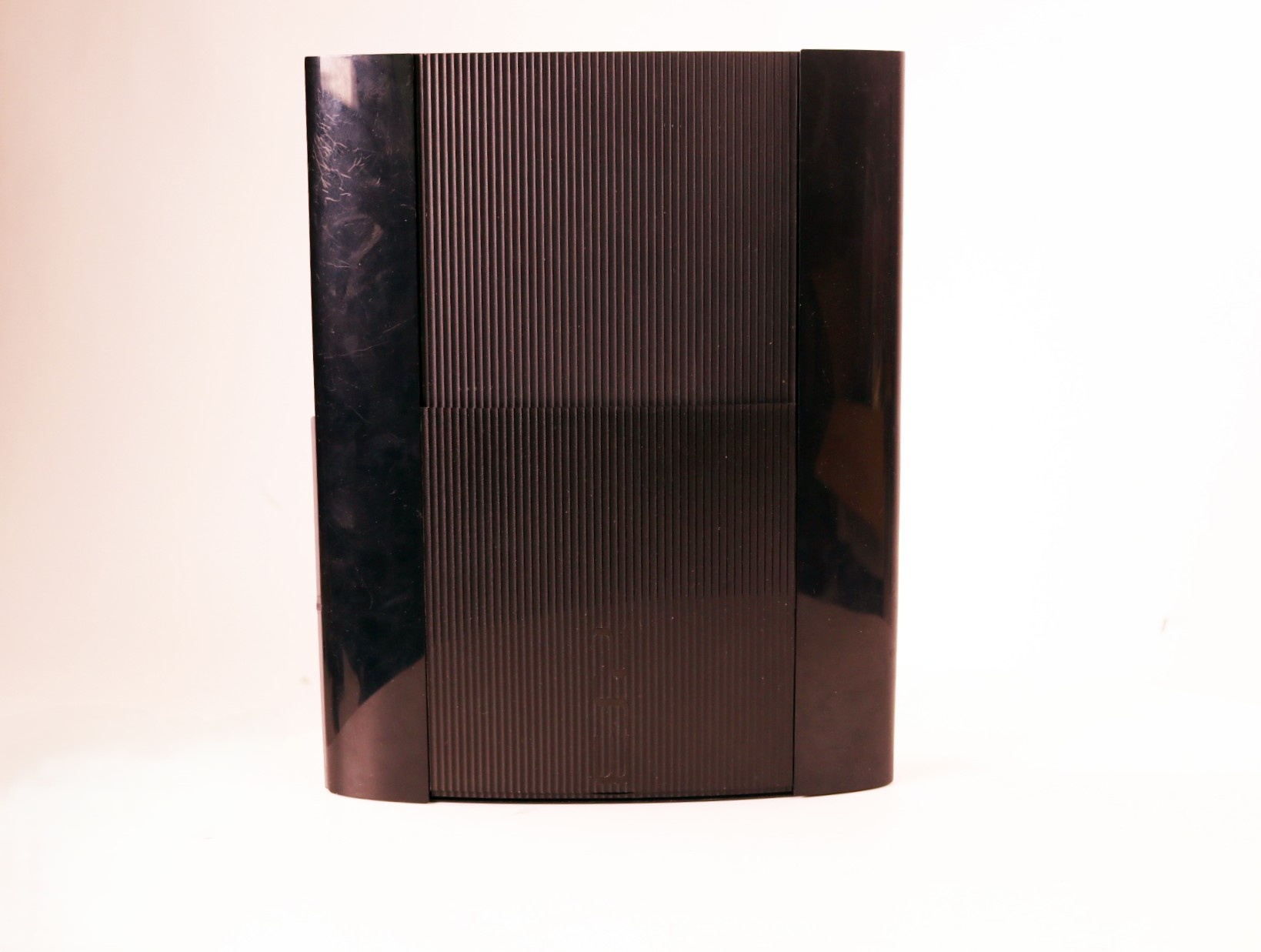 PlayStation 3 - Super Slim Console [CECH-4004C / 500GB] - productfoto 2