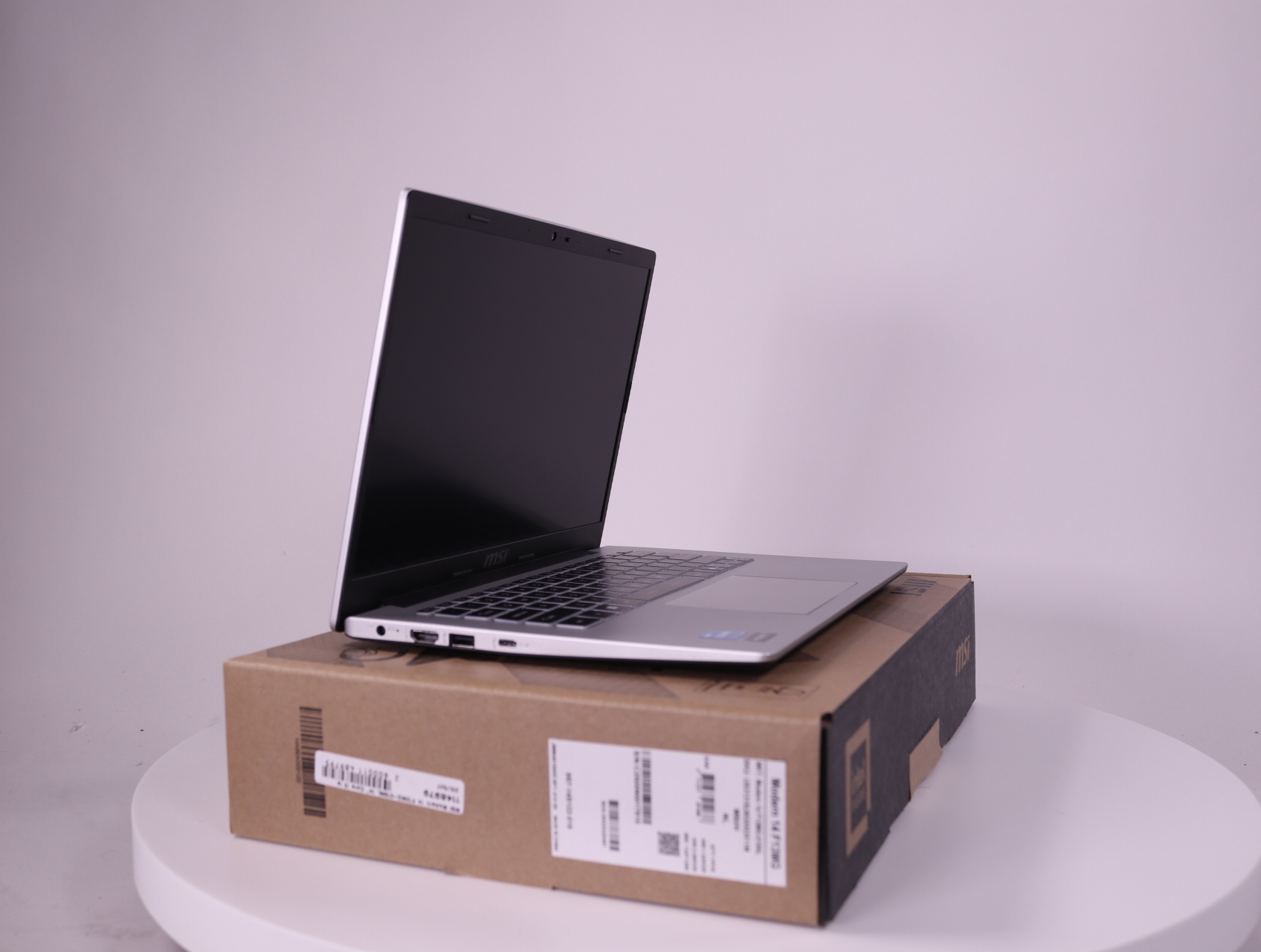 Modern 14 F13MG-019NL | Core i3 | 14" (1) - productfoto 6