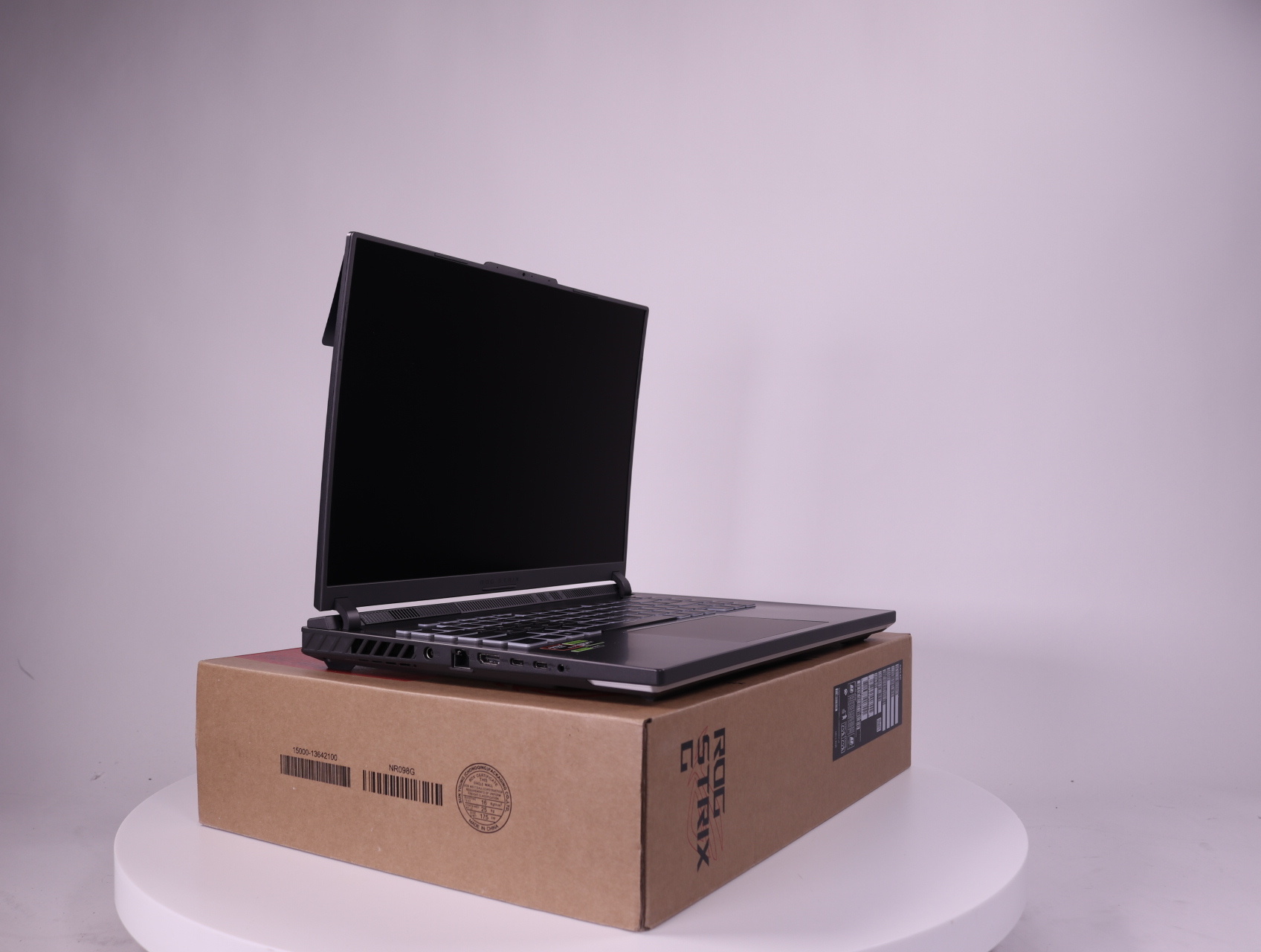 ROG Strix G16 G614PM-S5004W | Ryzen 9 | RTX 5060 | 16" - productfoto 3