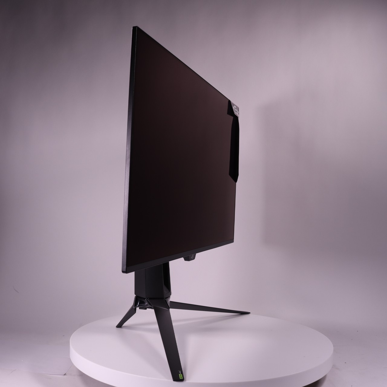 ROG Swift PG32UCDMR | 31.5" | 4K Ultra HD | 240Hz | QD-OLED - productfoto 2