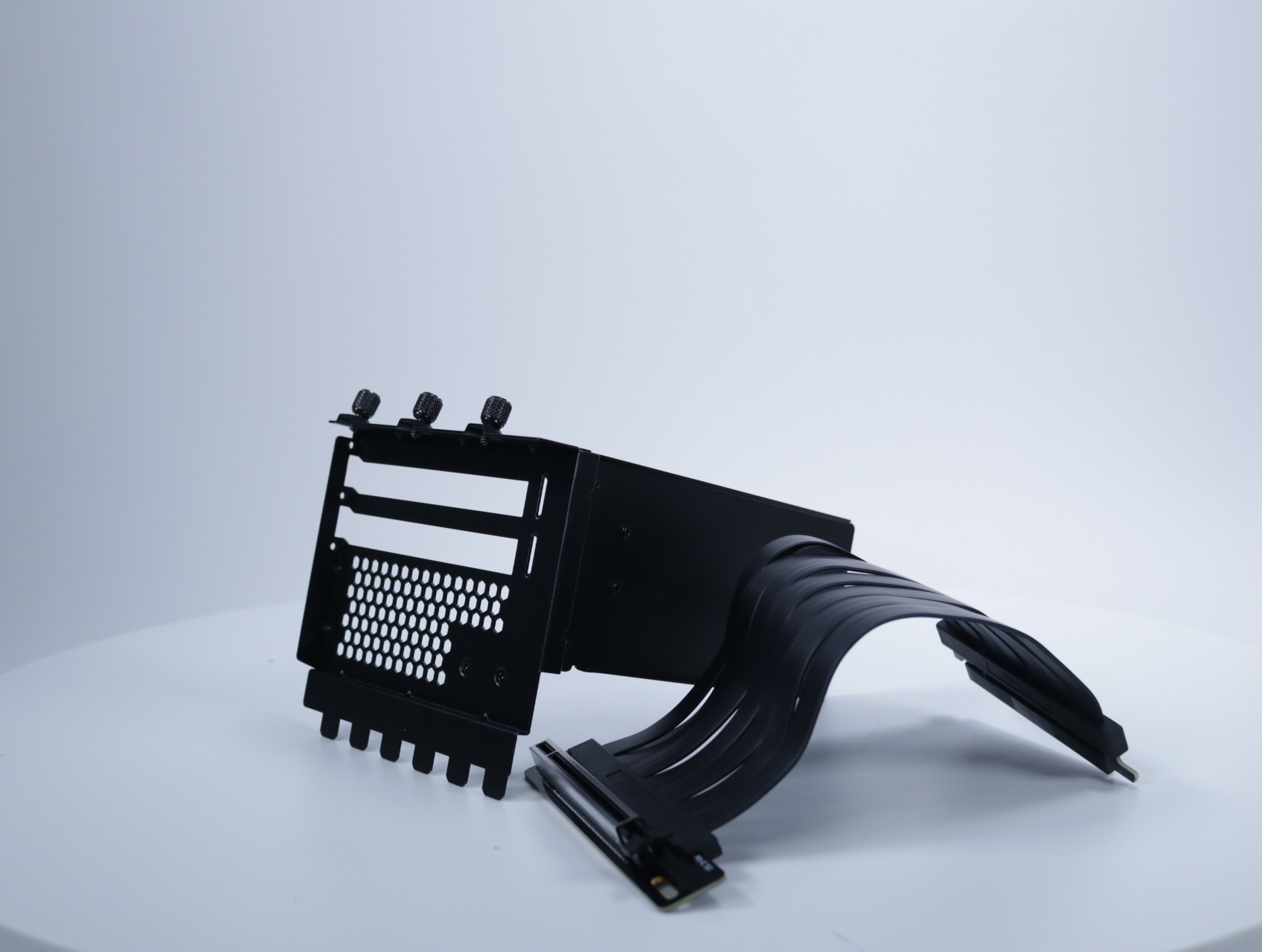 PCI-E 5.0 Black 200mm Riser Cable & Vertical Bracket - productfoto 2