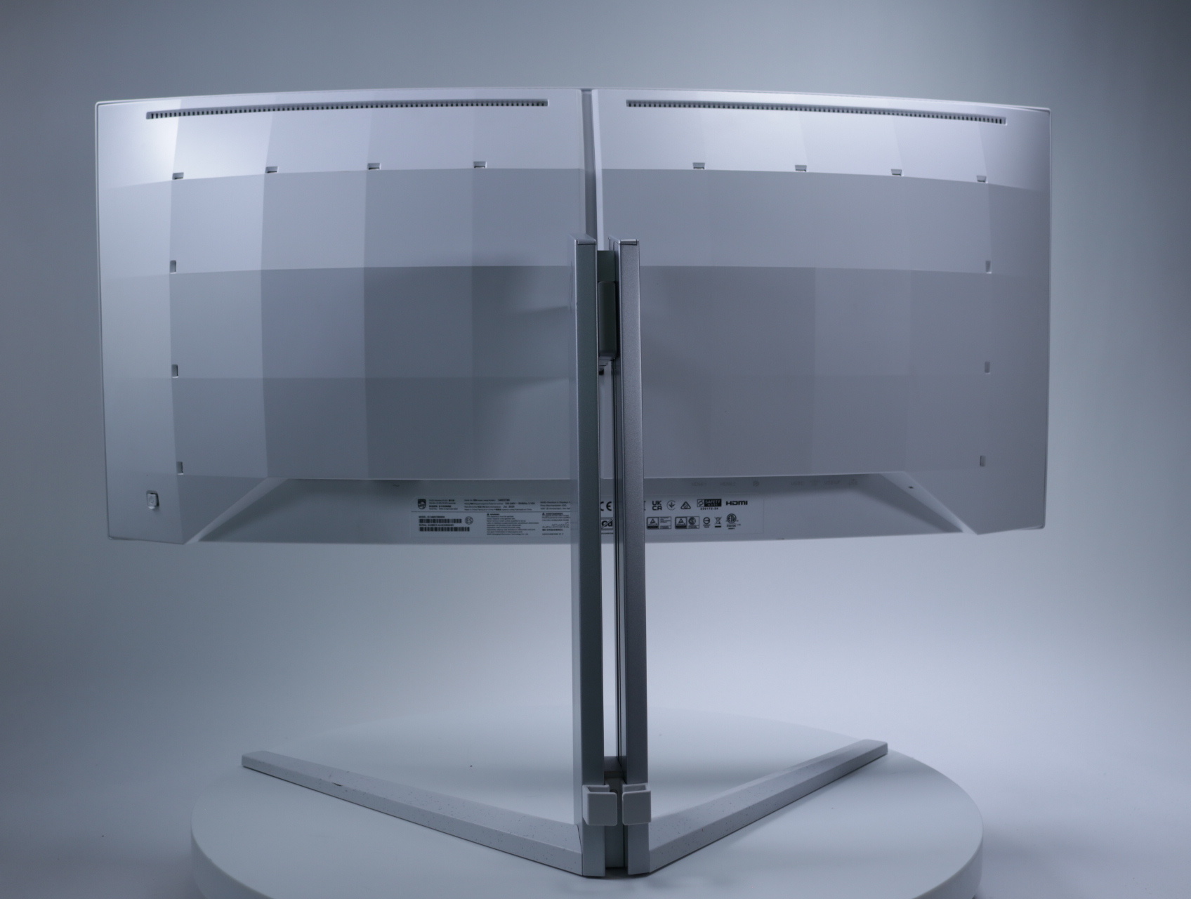 Evnia 34M2C8600 Wit | 34" | 3440x1440 | 175Hz | QD-OLED - productfoto 4