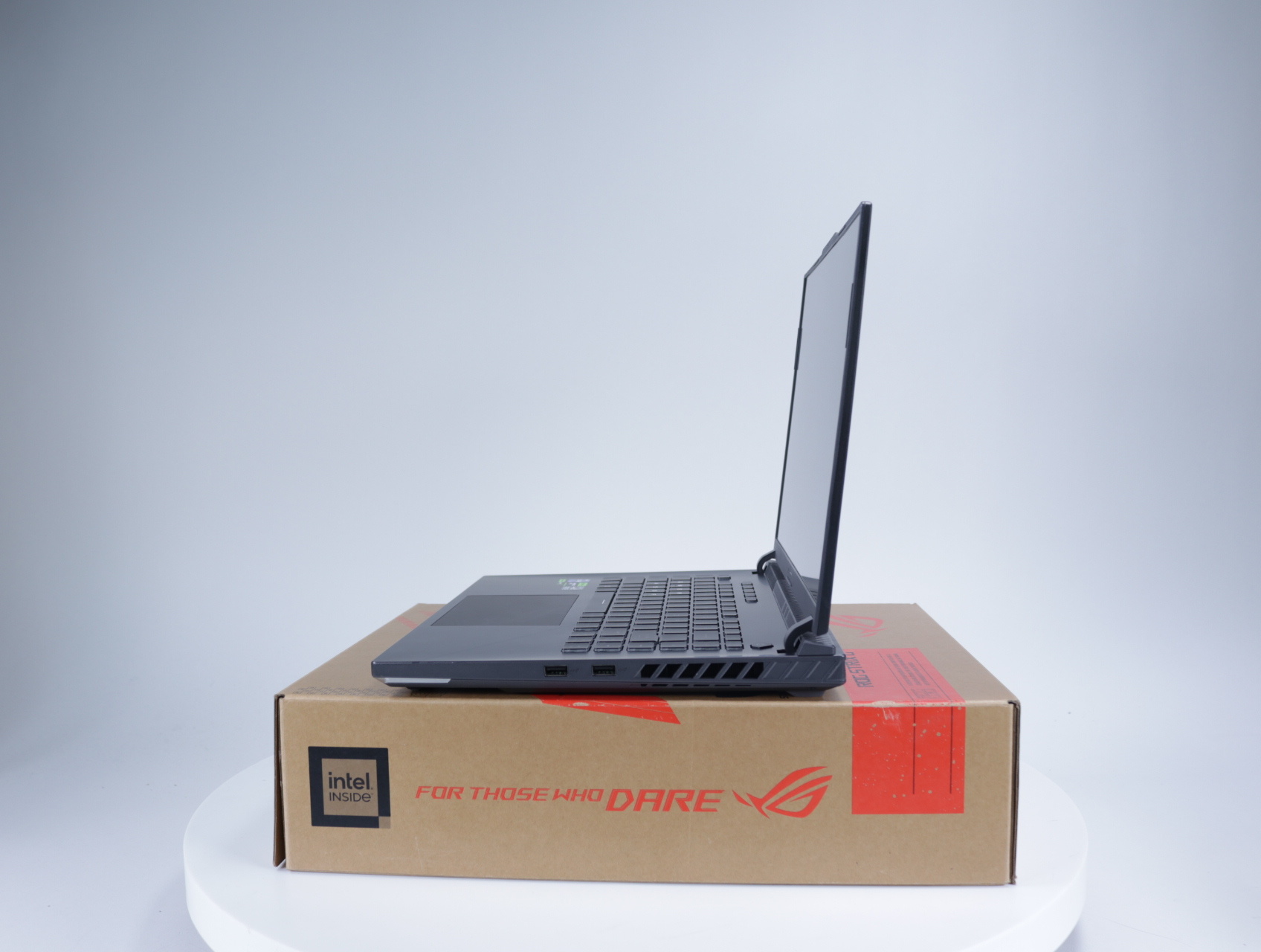 ROG Strix G16 G614JIR-N4050W | 16" | Core i9 | RTX 4070 - productfoto 4