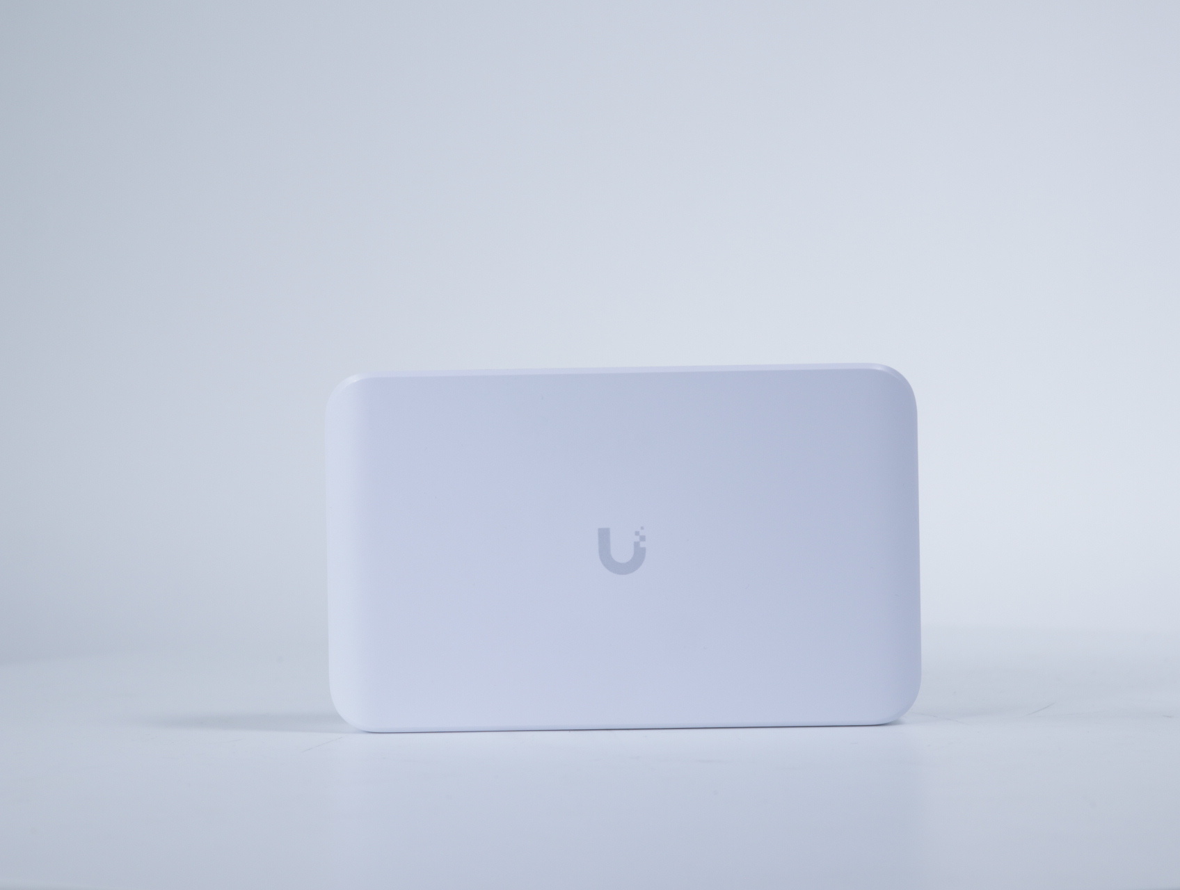UniFi Switch Lite 8 PoE - productfoto 2