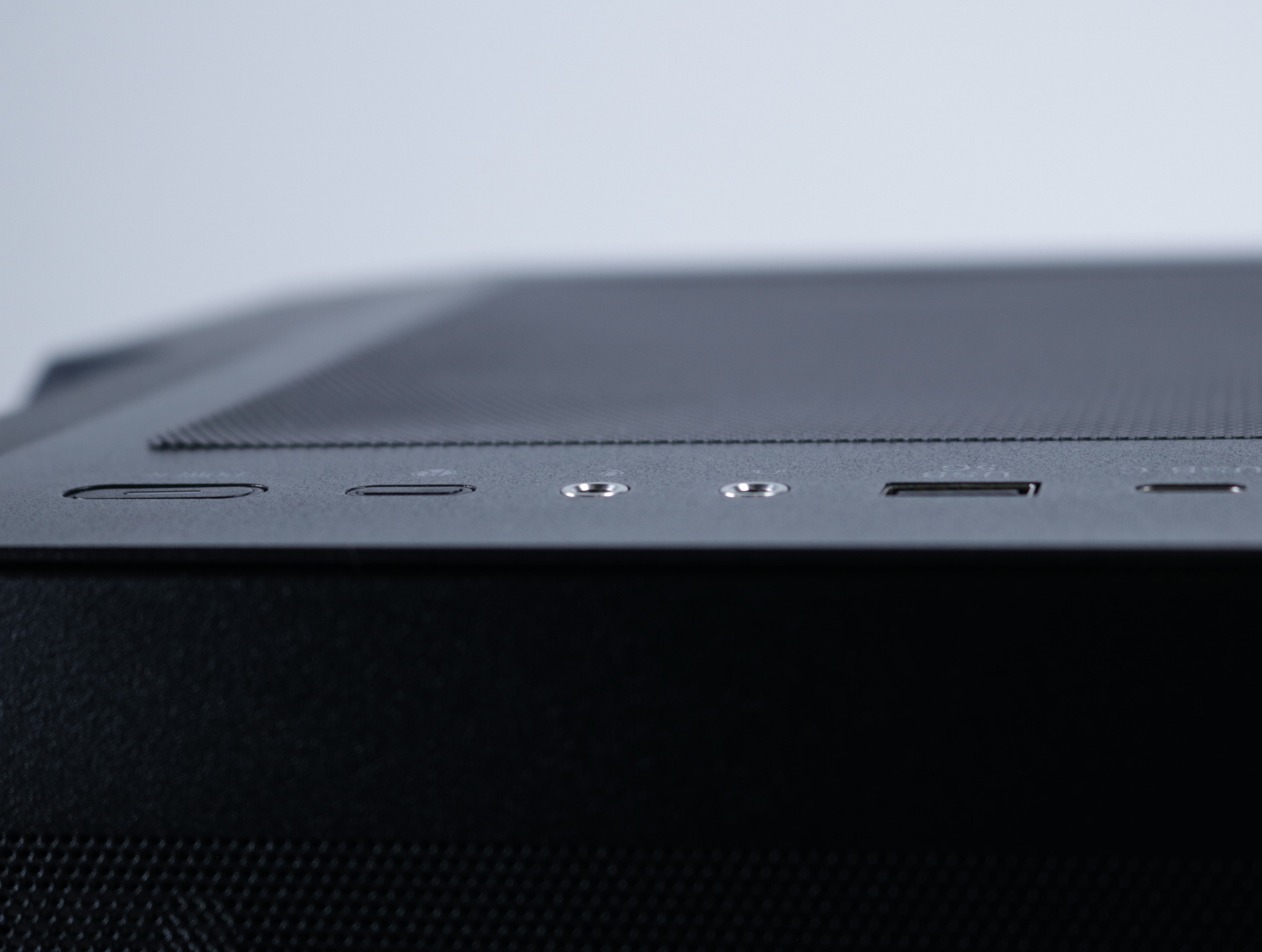 MPG Infinite X3 AI 2NVV7-055EU | Ultra 7 265K | 32GB | 1TB | RTX 5080 16GB - MSI - productfoto 8